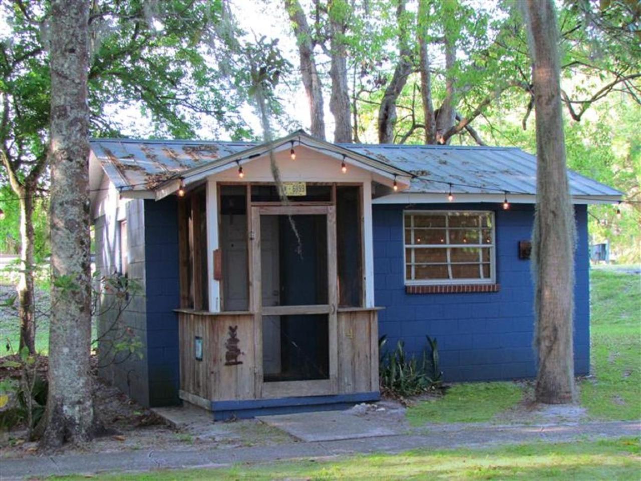 The Yearling Cabins Cross Creek Екстериор снимка