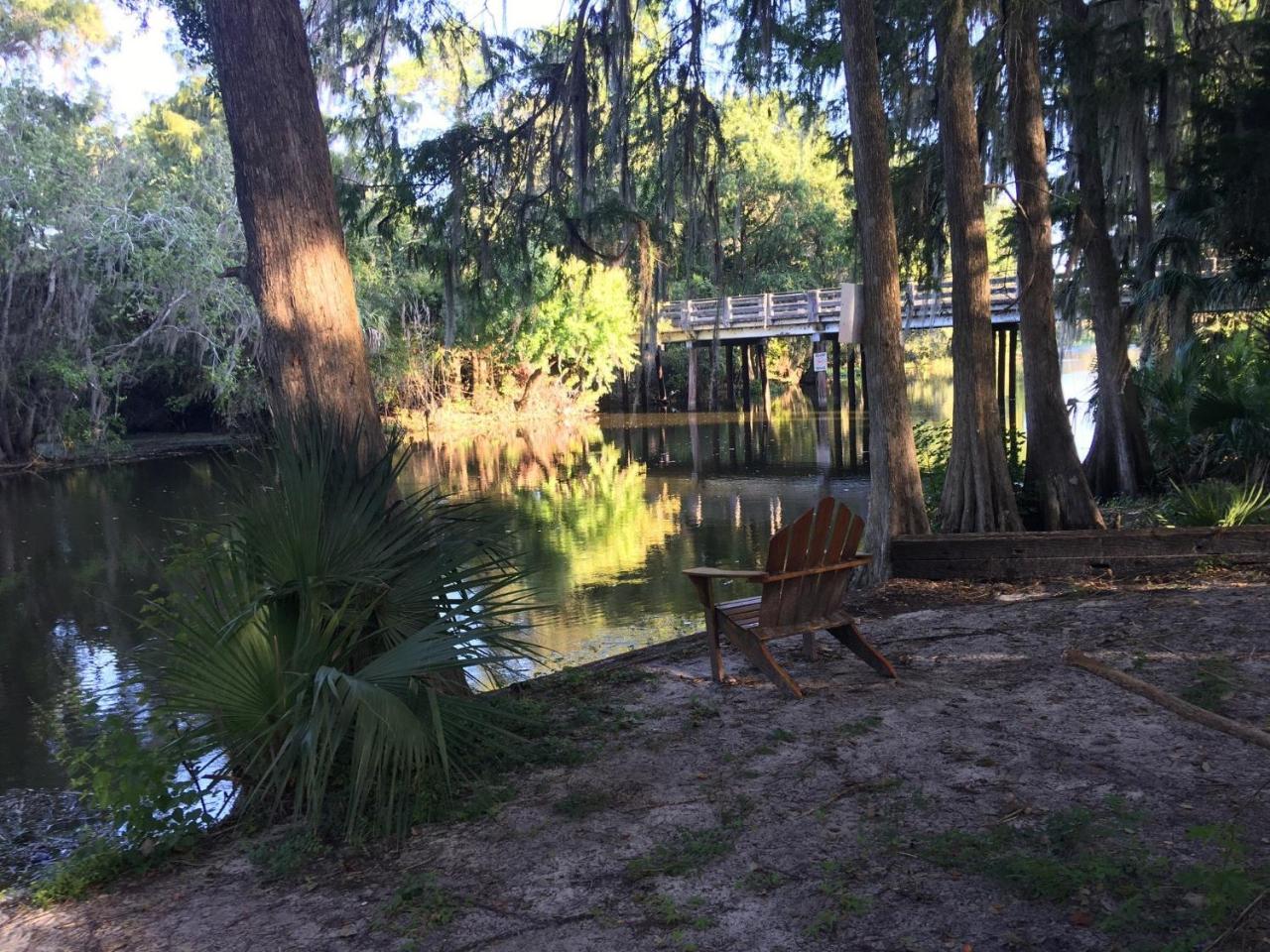 The Yearling Cabins Cross Creek Екстериор снимка